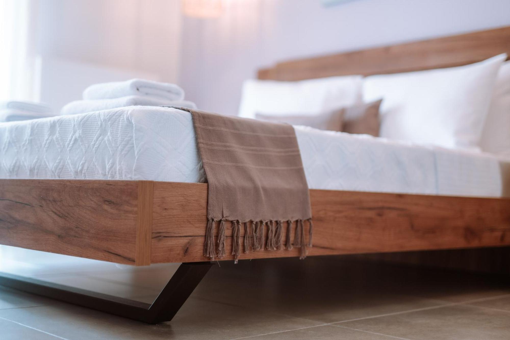 Louisa Luxury Apartments Preveza Eksteriør billede