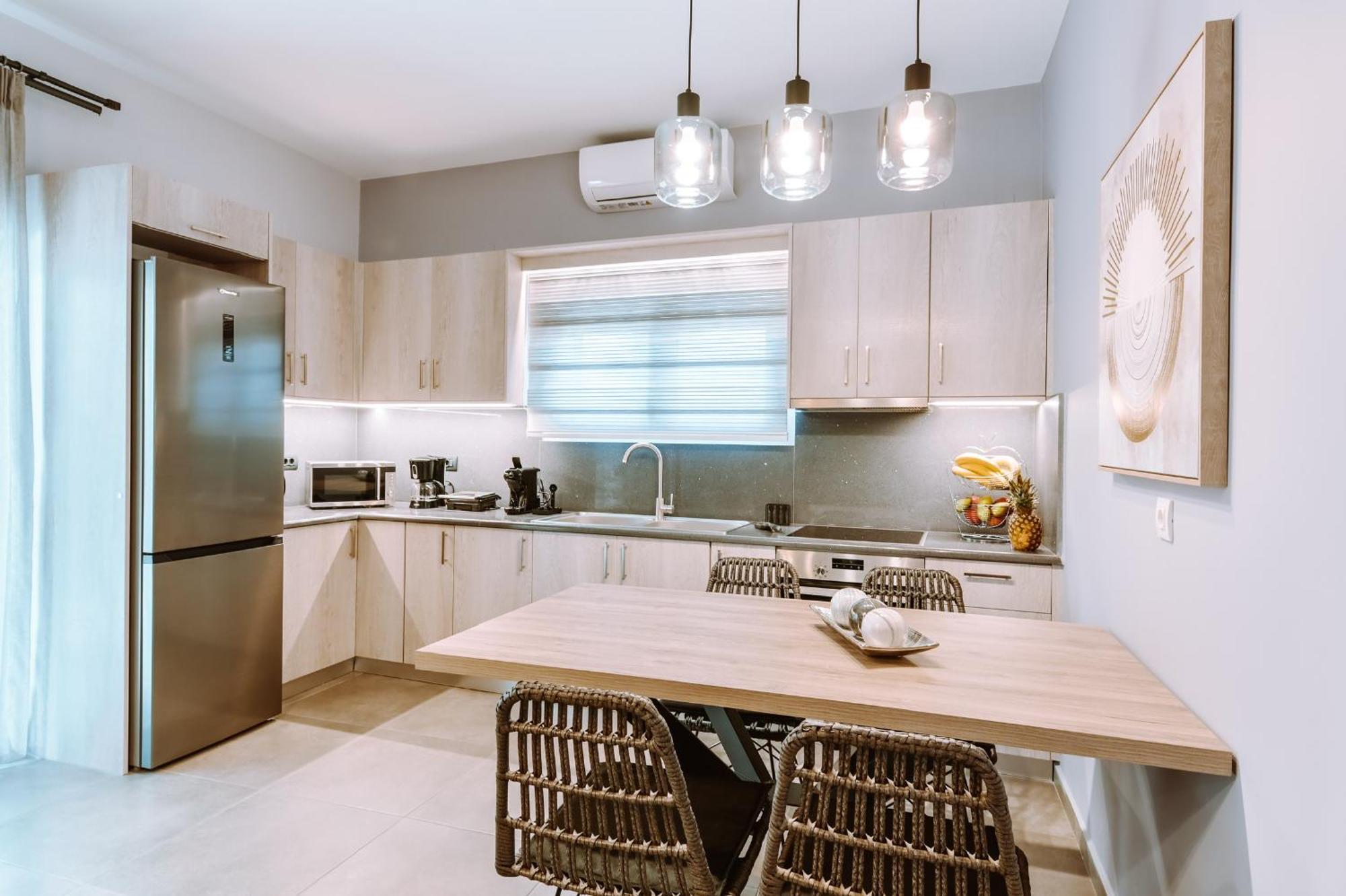 Louisa Luxury Apartments Preveza Eksteriør billede
