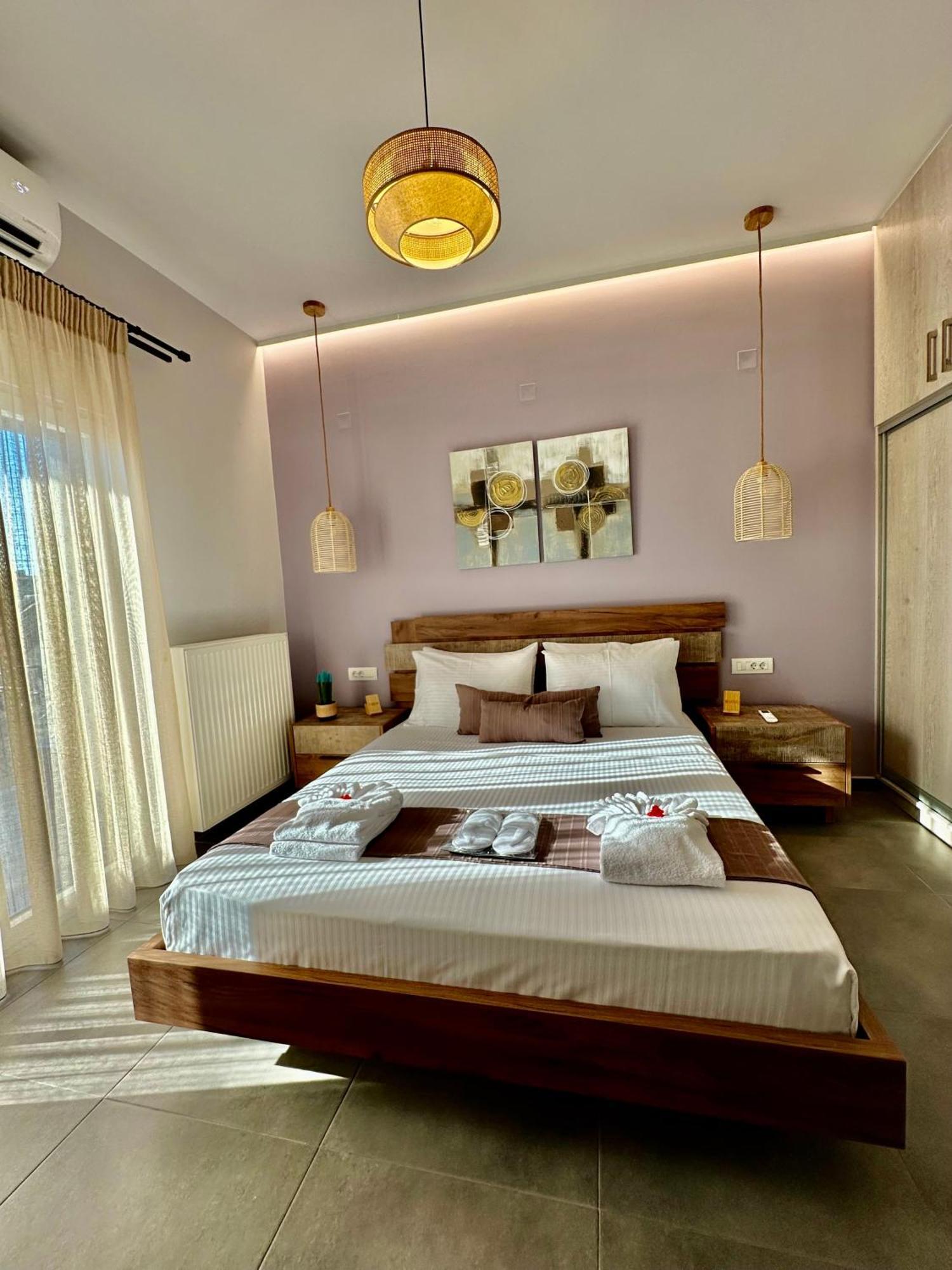 Louisa Luxury Apartments Preveza Eksteriør billede