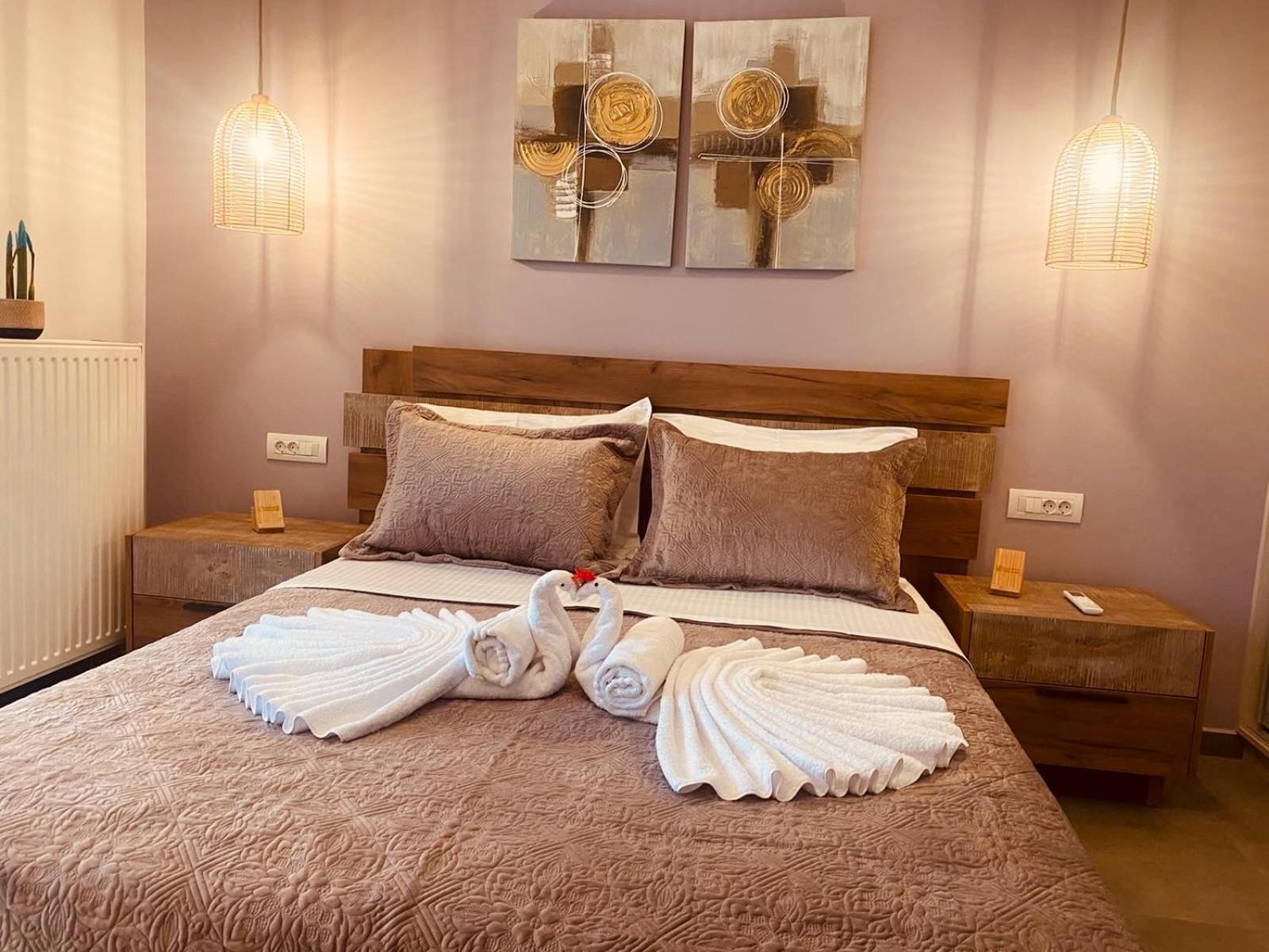 Louisa Luxury Apartments Preveza Eksteriør billede
